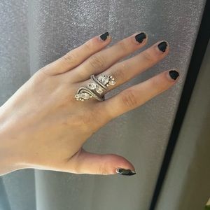 Silver vintage ring